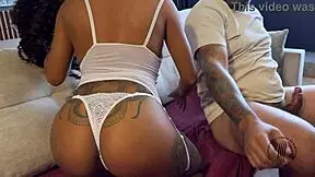 Essa Mulata Delicada Acorda Com Tesão - Completo No Red