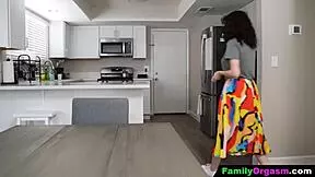 Stepdaughter blowing stepdad? Family fun!