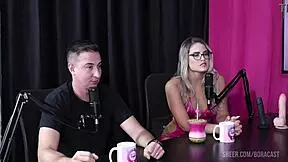 I watch bruna n kel gettin their pussies fucked moanin wet