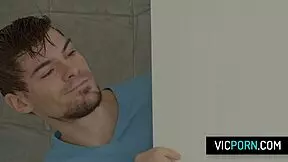 the petite brunette ohana enjoys a casual encounter