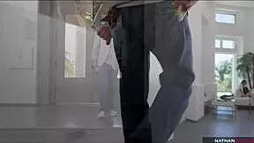 Jennifer White ARRIVES at the DOOR for a RELOAD SESSION in 4K