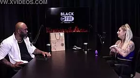 tinha uma competição quente com julia fontanelli on sheer red!