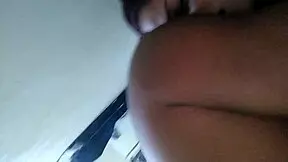 Colombian goddess quickie with black cock