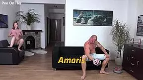 Hast du schon mal eine Blondine gesehen, die nach Hartcore mit Sperma bedeckt und angepisst wurde?