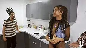 Venecas thieves sneak into house, convince owner with wild sex... oops, they take everything!