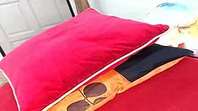 does this japanese girl have the biggest pussy on xvideos?