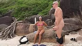 Latina Brunette Meets Stranger At Beach, Gets Her Big Ass Licked And Fucked Hard.