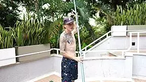 Jessica Osorio fucks her employee in a quickie while husband is away