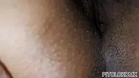 llega del gym y me meto a escondidas para cowgirl latina