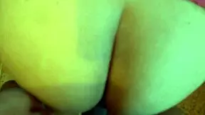 husband's out, so i grabbed the sexy housewife with big ass 😏