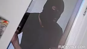 busty housewife phoenix marie gets hit by the cock