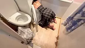 Stepsister Stuck in Washing Machine Gets Anal Fuck