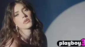 I exposed my big ass and showed perfect body