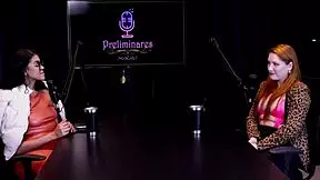 Ninfomaníaca Precisa De Terapia O Swing É Uma Comunidade Está Resolvida Com Sua Sexualidade E Costuma Atender Bastante Políticos - Natasha Fiore Watch On Sheer Red