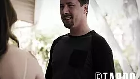 I immortalized keira croft's blowjob with jessy jones in pov