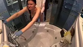 She was trying to clean the bath while i was fucking her