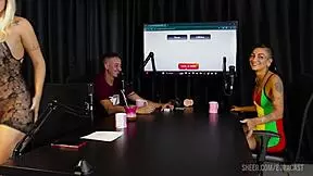 i'm watching caroleta roots' compilations on bora cast with bruna carlos, part 1. her big ass orgasms in lingerie are intense.