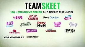 Blondie teen pranks stepfather with blowjob and cunilingus