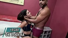 Petite latina swallows after motel fun