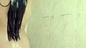 College Girl Masturbates Intensely in Shower