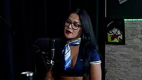 Tanya crushes on Jimmy in stepsisters uneasy tour with blowjob 😏