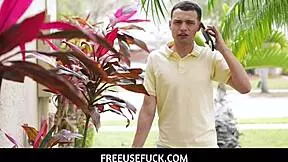 Freeusefuck story unfolds as stepson takes advantage of stepdad's sugarbaby kylie quinn in wild fantasy.