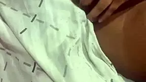 Young Wife's Bucetinha Gets Toda Gozada by Big Monster Cock in Amateurs Cuckold