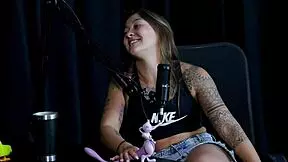 Flor De Damiana Wants To Fuck Two Bisexual Men Nude