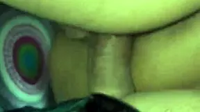 follando la nalgona del barrio?