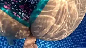 Big ass milf fucked in water 😍