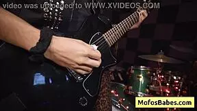 i enjoy big cum loads on my face