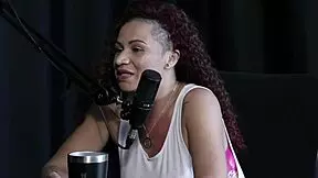 she explained how she entered the liberal scene, the start of her relationship, the day they touched her ass in the swing house and fucked outdoors.