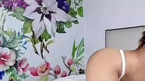 beautiful naughty latina teen rubbing her pussy with a pillow at home 😍