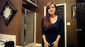 i watch this teen's big ass anal masturbation on webcam