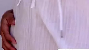 naja irie enjoys a sip of mocha with her babes 😊