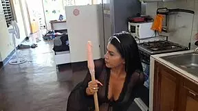 Leaked video of famous Mexican influencer masturbating in the kitchen with a broomstick.