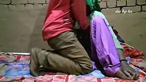 Desi wife gets fucked in bed