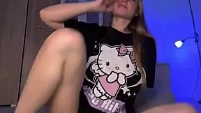 teen 18+ fingering virgin pussy on webcam