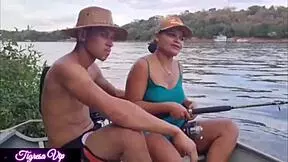 Tigresa VIP enjoys a relaxing session with two men and her favorite sister-in-law Mia