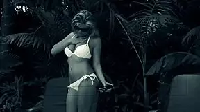 Is aubrey adams rubbing and fucking outdoors?