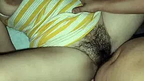 Sexo con mi hijastra se baja las bragas y follamos con vestido