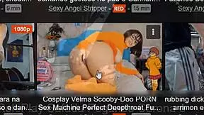 Latinka prska u šortsu sa vibratorom!