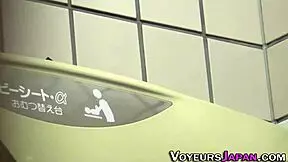 Hidden Cam Catches Japanese Teen 18+ Masturbating Outdoors