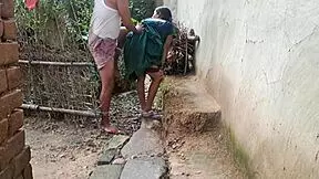 Young College Girl Caught Sucking Huge Cock?