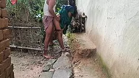 Young College Girl Caught Sucking Huge Cock?