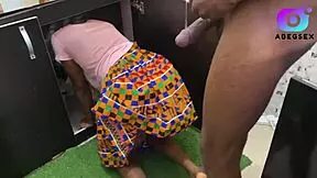 Boss, add money to my salary please subscribe to red.