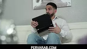 cute arab babe bounces on lucky stud's cock?