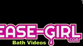 Super Hot Dark Skin Model Masturbates