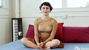 eden rose plays with old favorites using toys on her big pussy lips