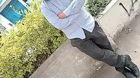 want to fuck? come to my room! universitaria picks up guy